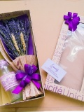 Hộp hoa lavender cao cấp kèm lọ và thiệp 0